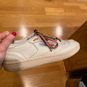 Reebok Classic White 8.5 Women